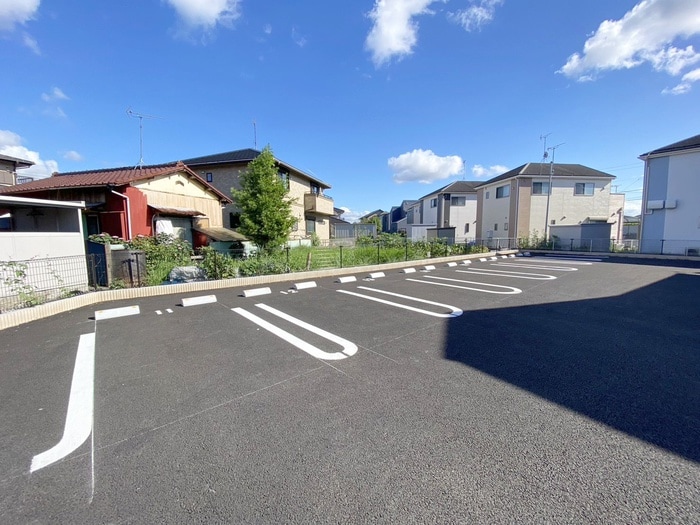 駐車場 モンレーヴA