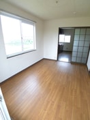 居室 サンワハイツ國京