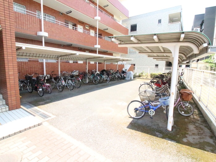 駐輪場 エクセル大成