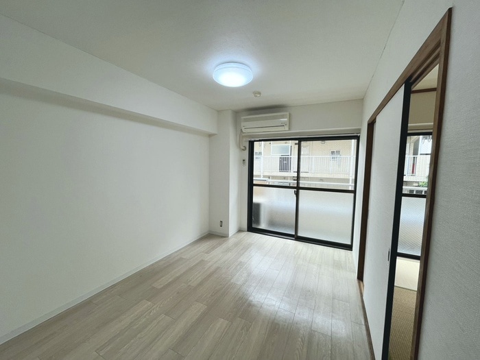 居室 新海マンション