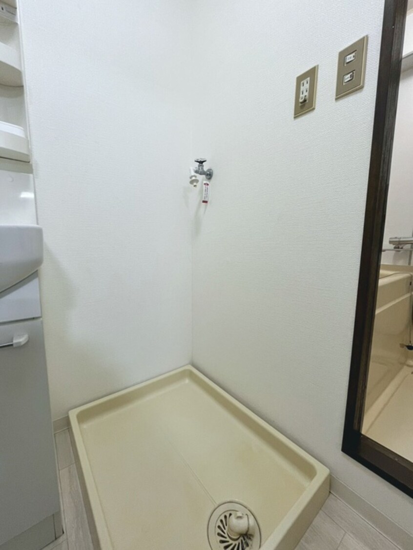 洗濯機置場 新海マンション