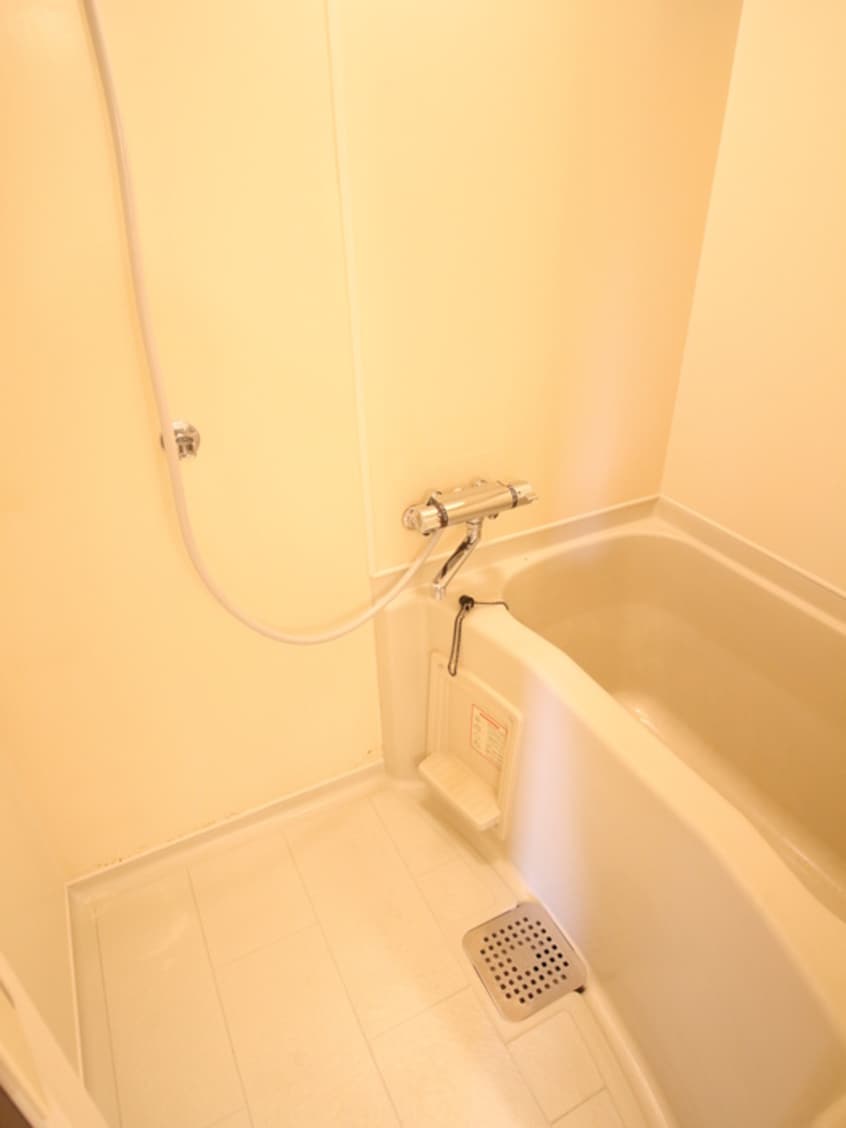 バス／シャワールーム等 ユウキチビルパート５