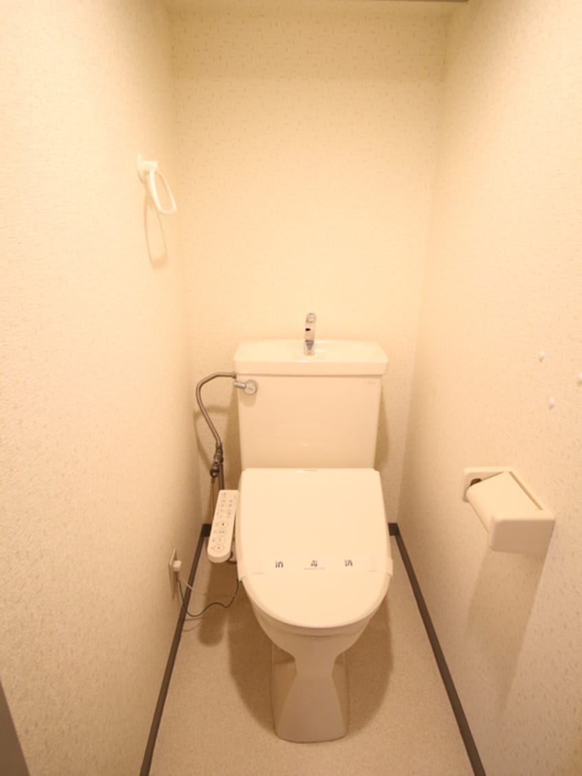 トイレ ユウキチビルパート５