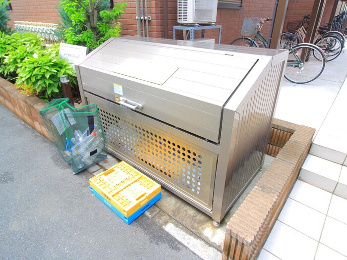 建物設備 オークビレッジ