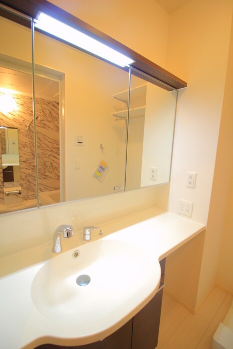 洗面 オークビレッジ