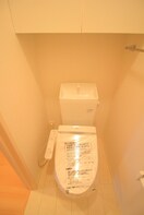 トイレ オークビレッジ