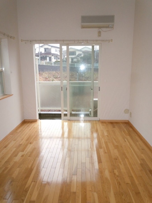 居室 エンゼル・ガ－デン