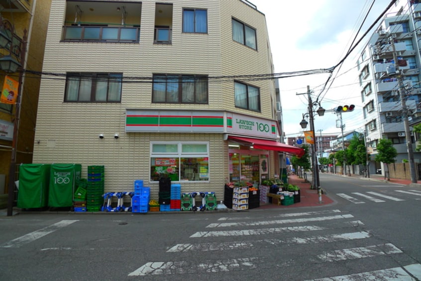 100円ローソン(コンビニ)まで70m アルファコート西川口９