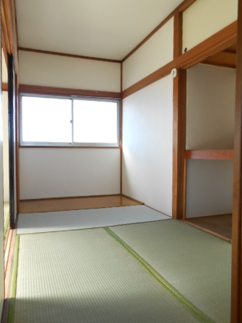 居室 横田荘