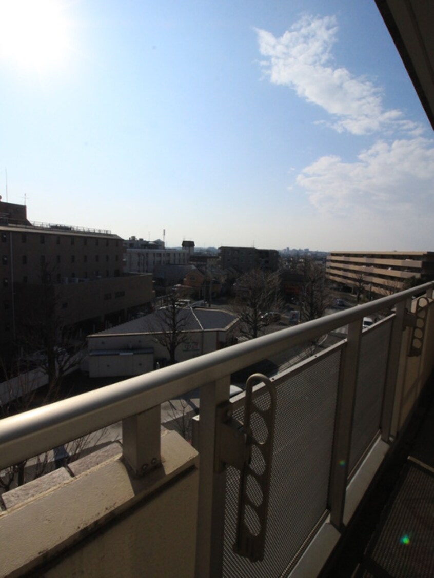 室内からの展望 セントエルモ宮前平（509）