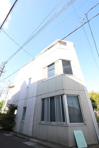 ＷＨＩＴＥ１３８