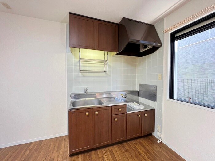 キッチン アズ－ルナカオ