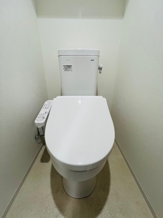 トイレ ブライズ北綾瀬（701）