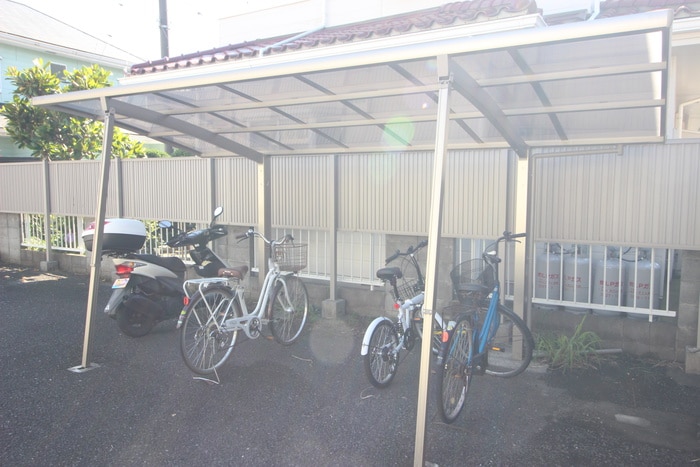 駐輪場 ウェルコート湘南