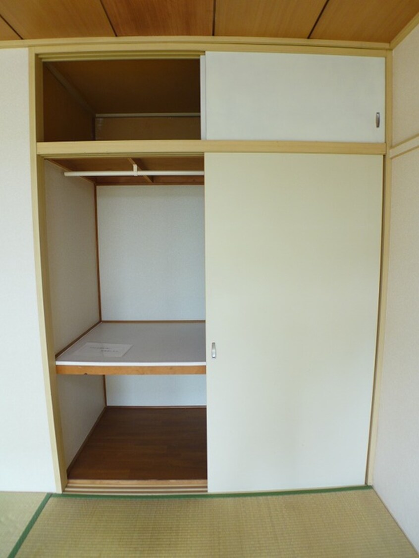 収納 ドエルパ－クサイド