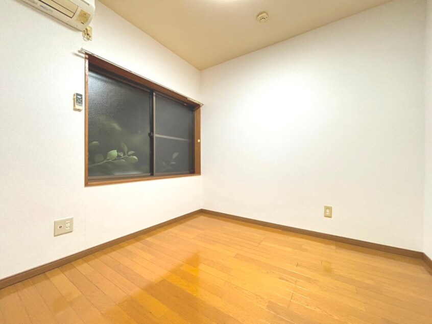 居室 平和荘