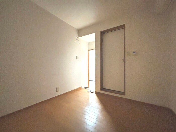 居室 平和荘