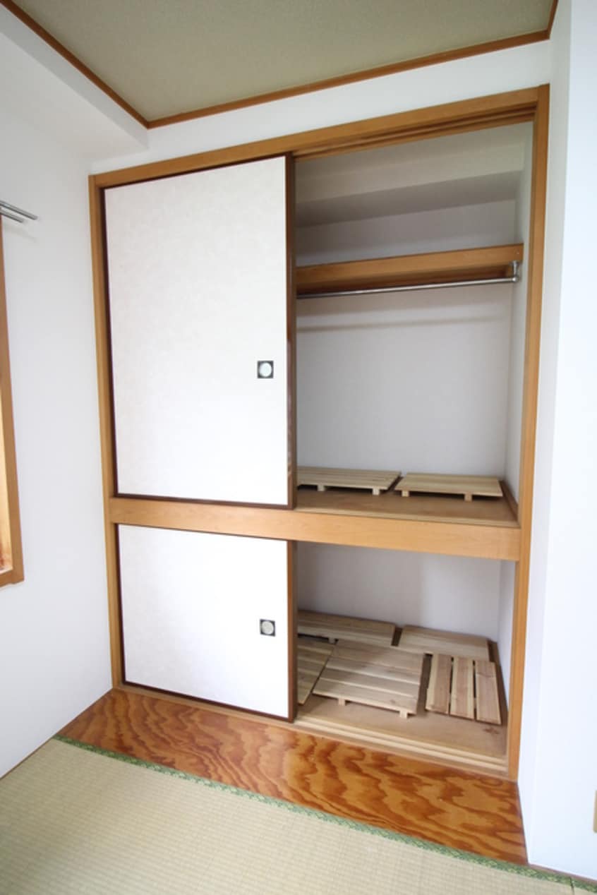 収納 アイ・ヴィラージュ