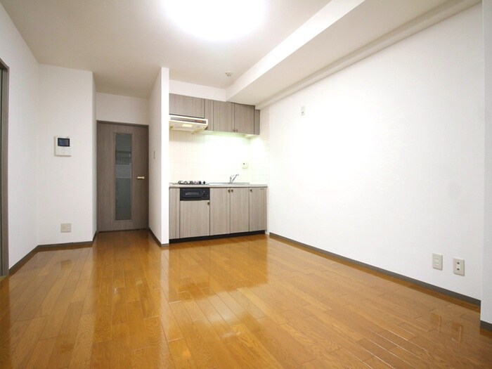 居室 フォンテ－ヌ・デ・アイラ