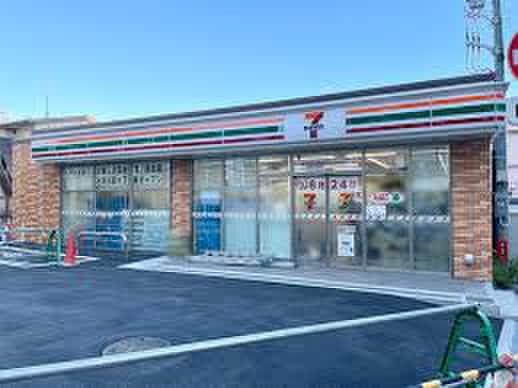 セブンイレブン 新宿西落合1丁目北店(コンビニ)まで143m B CITY APARTMENT SINJUKU NW