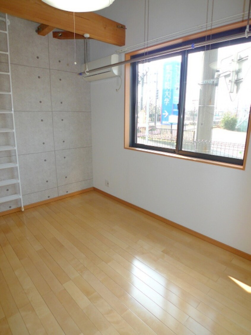 室内からの展望 スタ－ヒル大宮