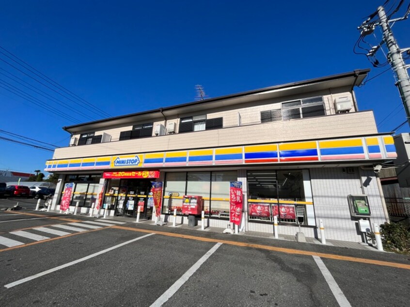 ミニストップ(コンビニ)まで343m スタ－ヒル大宮