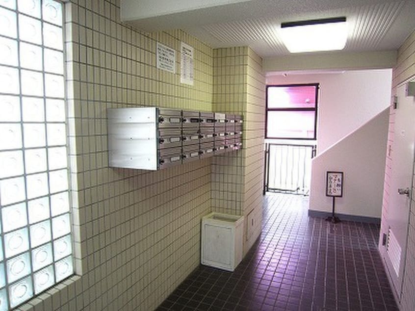 エントランス部分 リバティパレス目白(401)