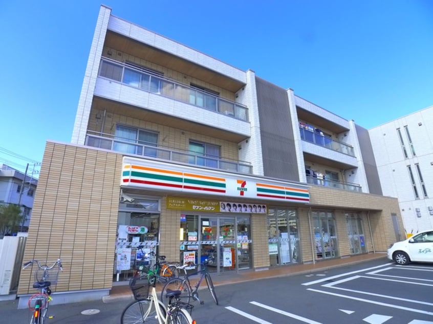 セブンイレブン(コンビニ)まで55m ハルホ奏の杜