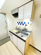 キッチン エレガンス金沢文庫