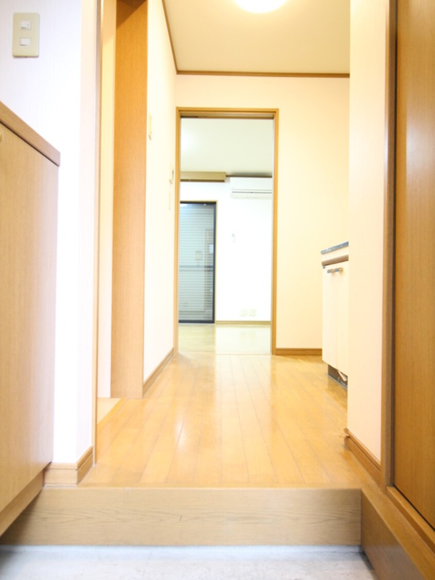 玄関 オリ－ブハウス