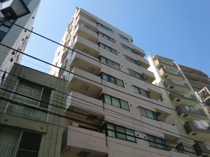 モンシェール根津(205)