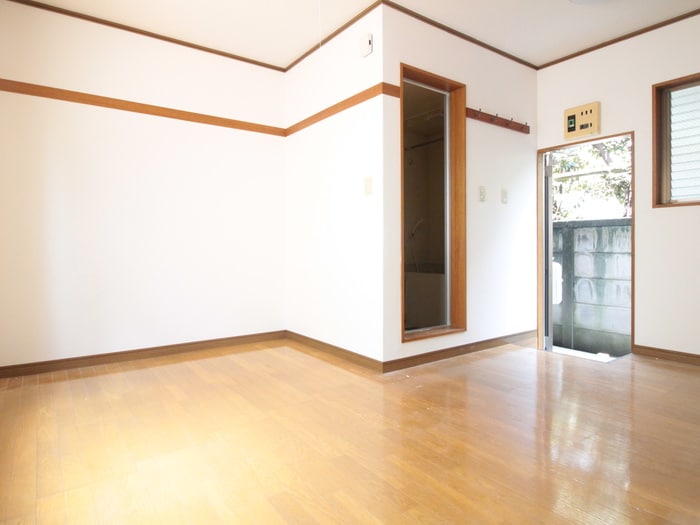 玄関 ルミエ－ル代田