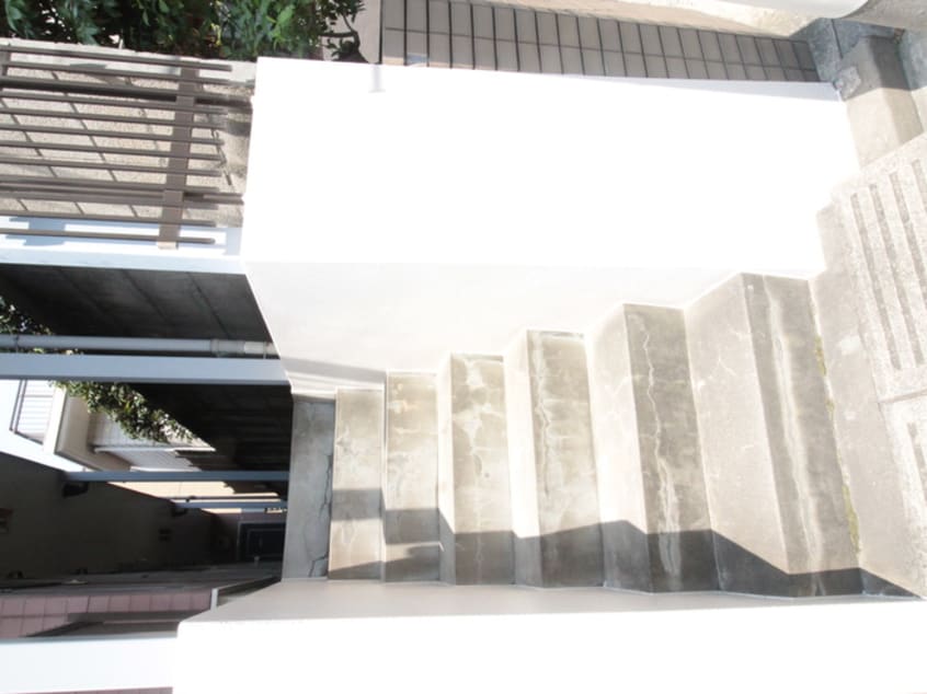 廊下 ルミエ－ル代田