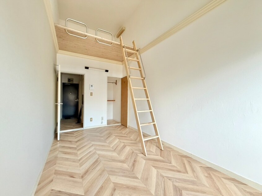 居室 エリ－ズハウス