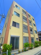 Ｅｍｐｅｒｅｕｒ Ｆｅｒ カノンの外観