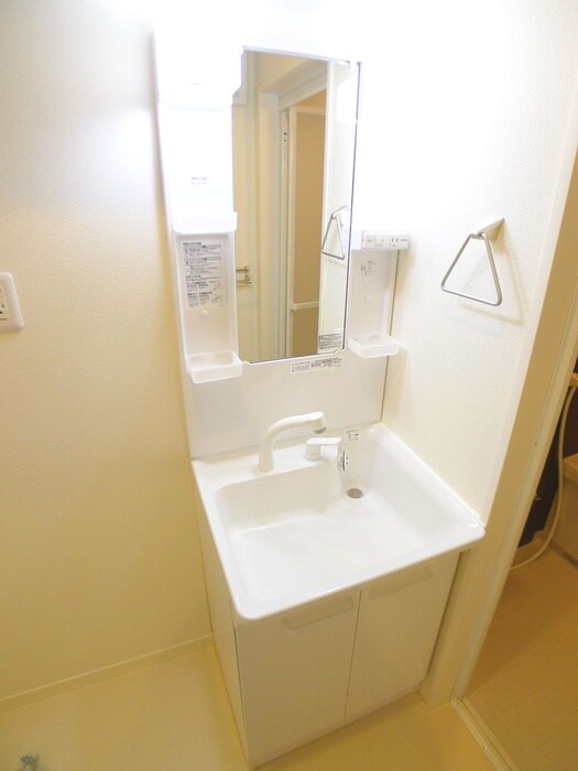 洗面 Briller Plume（ﾌﾞﾘｴ ﾌﾟﾘｭﾑ）