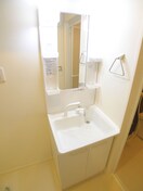 洗面 Briller Plume（ﾌﾞﾘｴ ﾌﾟﾘｭﾑ）