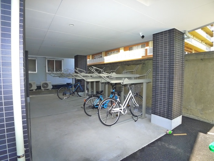 駐輪場 ミライズ南千住