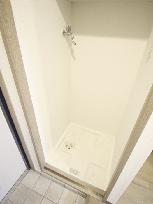 洗濯機置場 オランダ弐番館