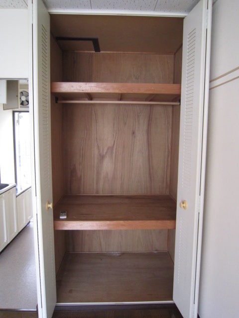 収納 エコーハイツＫ