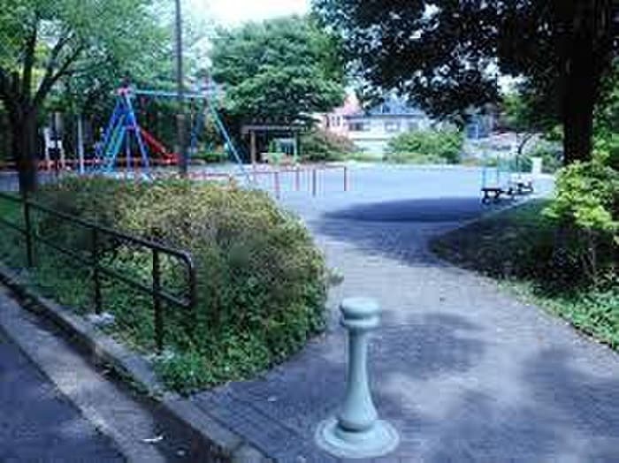 そよかぜ公園(公園)まで222m サンコ－トアオイ