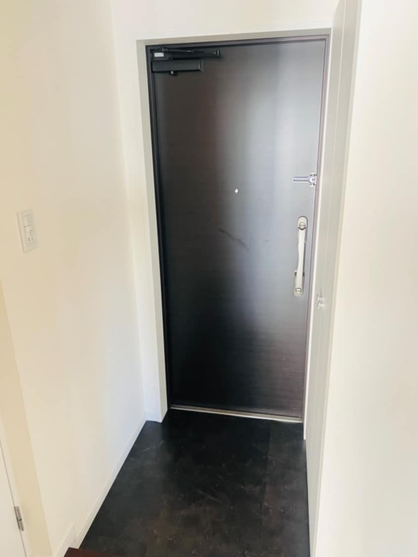 玄関 ﾊｰﾓﾆｰﾚｼﾞﾃﾞﾝｽ月島#002