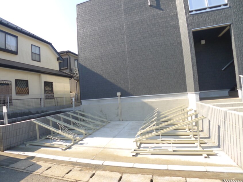 駐輪場 リブリ・カーサシエテ