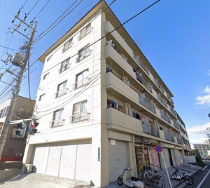 白鳥優和レジデンス