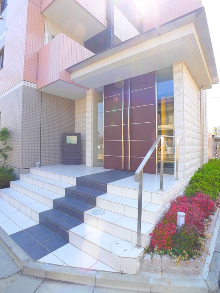 エントランス部分 レ・ゼ－ルⅡ