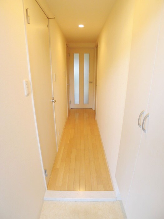 玄関 レ・ゼ－ルⅡ