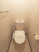 トイレ メンション　ロータス