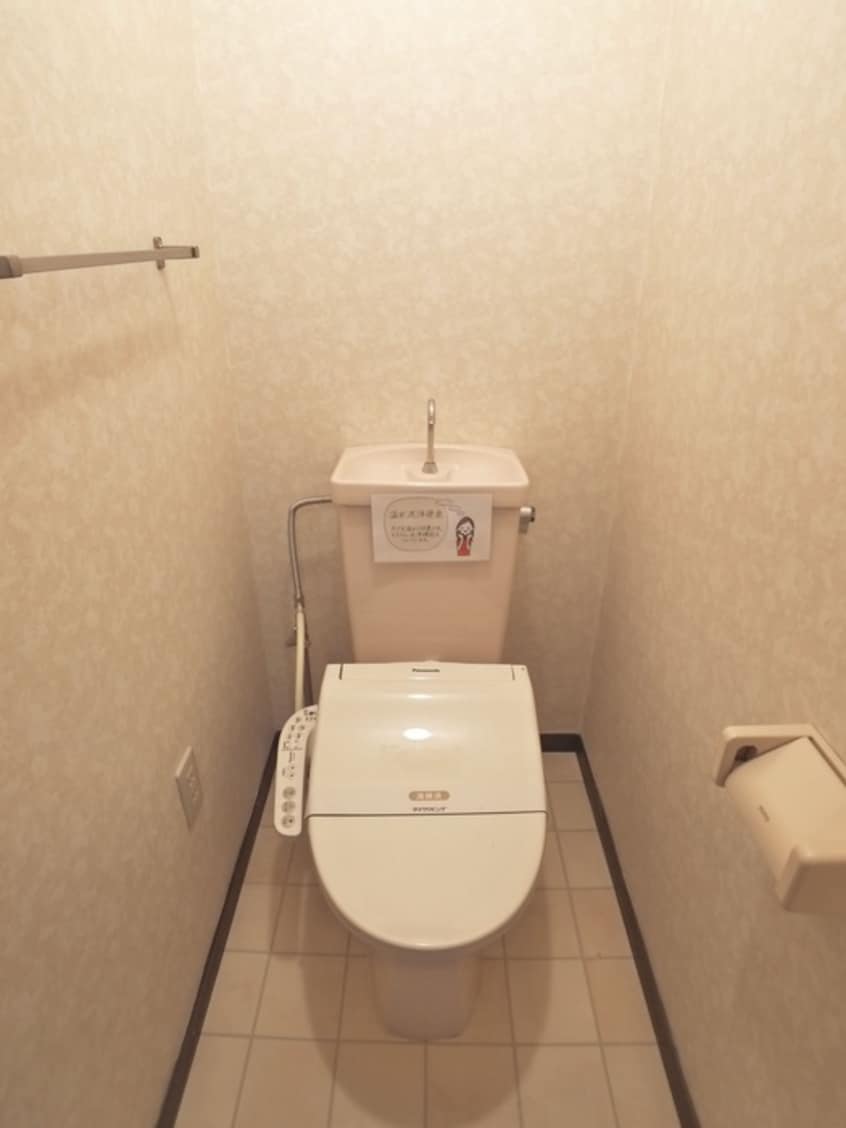 トイレ メンション　ロータス