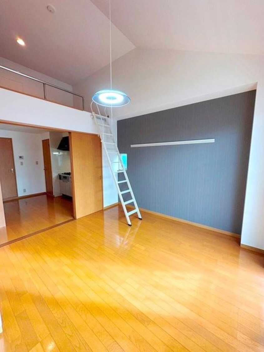 居室 エバ－パティオHA