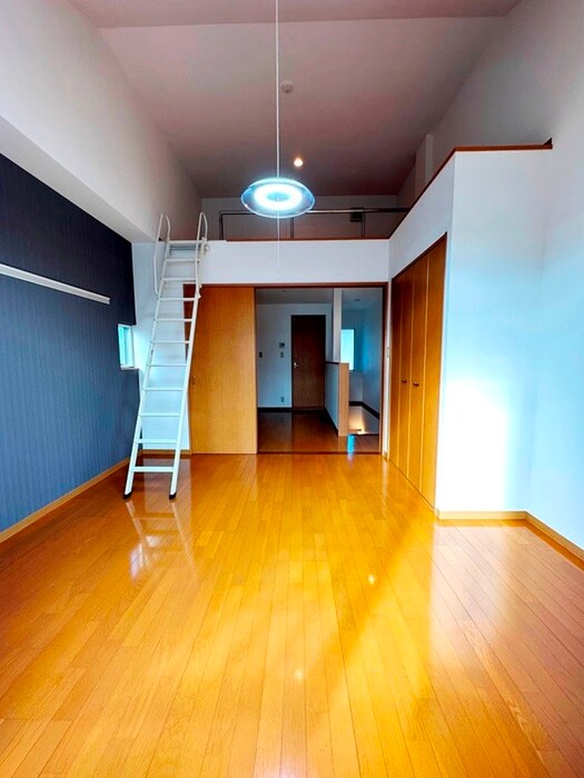 居室 エバ－パティオHA